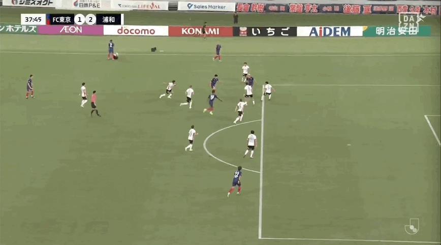 Bản tin trận đấu J-League: Nakagawa Teruto ghi bàn thắng gây tranh cãi giúp FC Tokyo đánh bại Urawa Red Diamonds với tỷ số 3-2