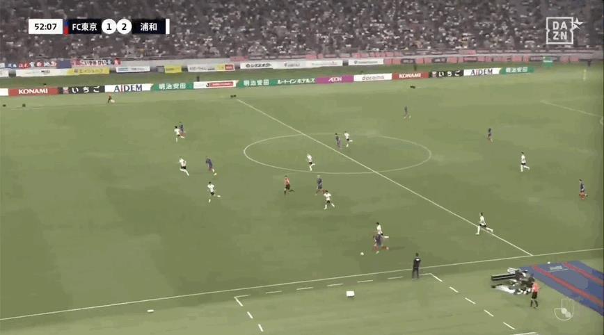 Bản tin trận đấu J-League: Nakagawa Teruto ghi bàn thắng gây tranh cãi giúp FC Tokyo đánh bại Urawa Red Diamonds với tỷ số 3-2