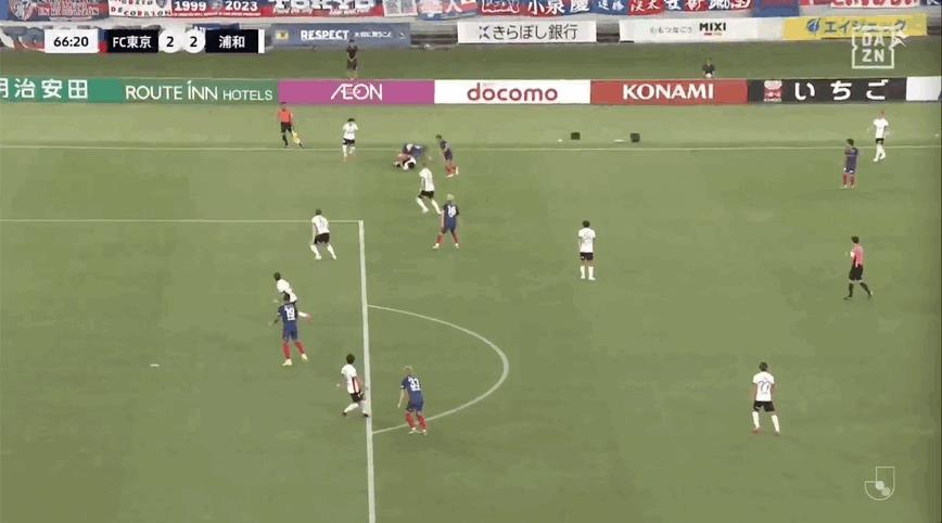 Bản tin trận đấu J-League: Nakagawa Teruto ghi bàn thắng gây tranh cãi giúp FC Tokyo đánh bại Urawa Red Diamonds với tỷ số 3-2