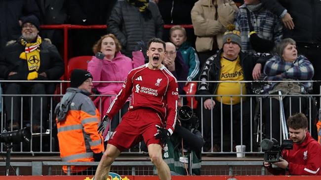 Florian Wirtz ghi ban thang dau tien o Ngoai hang Anh truoc Wolves.